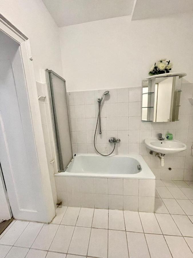 Deluxe Studio 3P Th Lägenhet Wien Exteriör bild